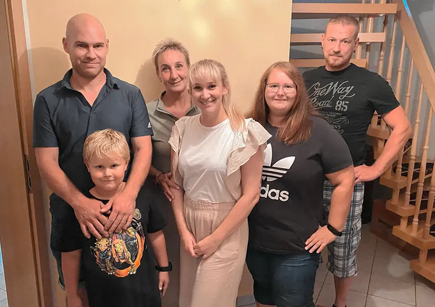 Familie und sein genetischer Zwilling versammeln sich, um Dieter Langners Vermächtnis der Unterstützung für Typisierungsaktionen zu ehren