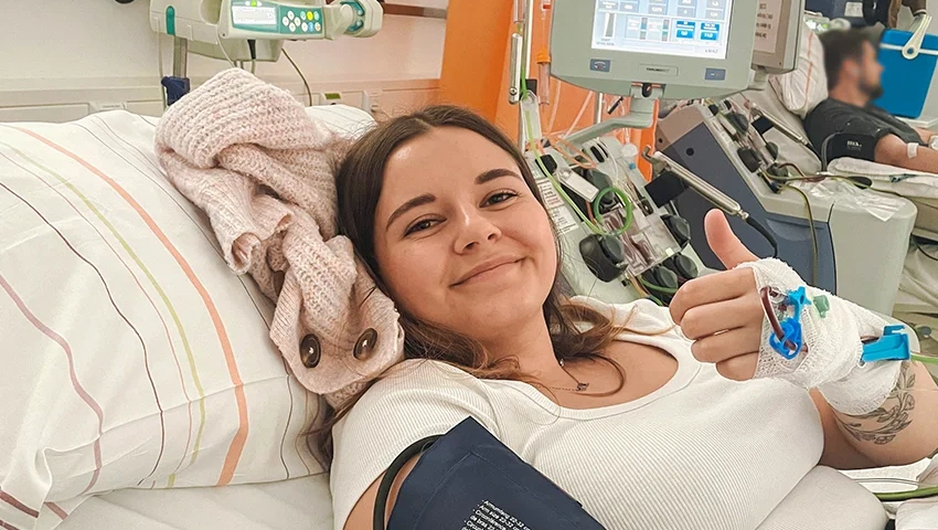 Lisa bei ihrer Stammzellspende